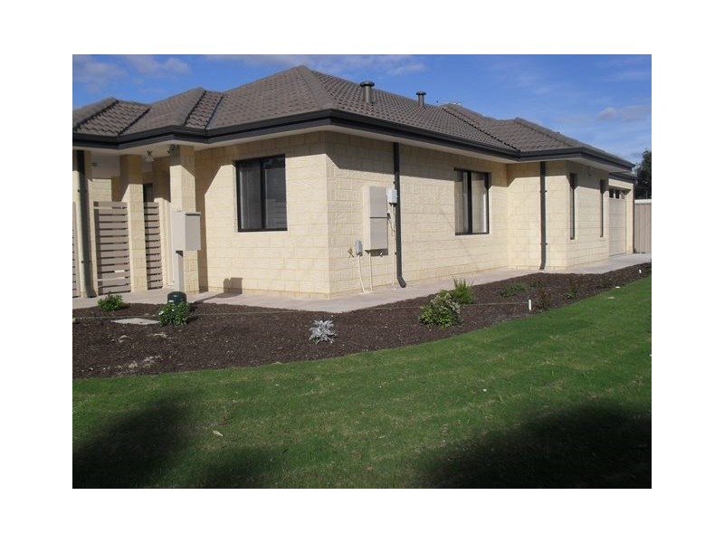 6C Pearson Street, Armadale WA 6112