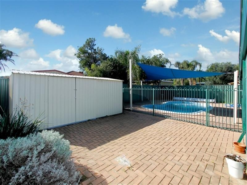 48 Ballard Place, Maddington WA 6109