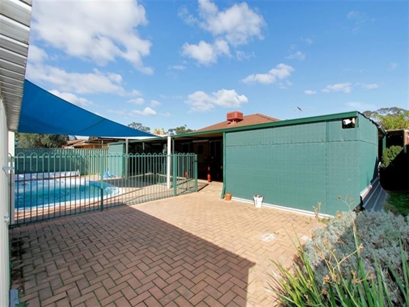48 Ballard Place, Maddington WA 6109