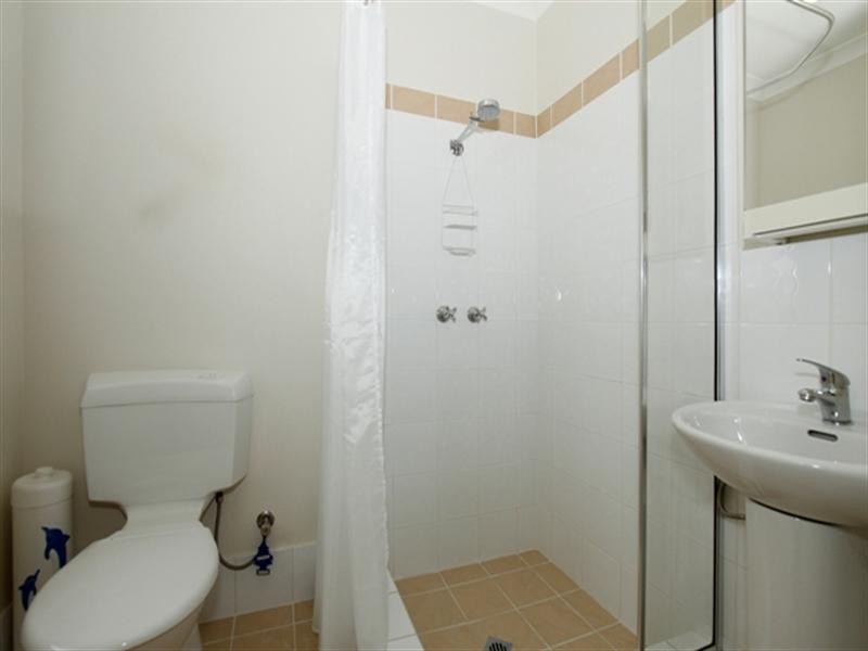 5 Banyo Court, Maddington WA 6109