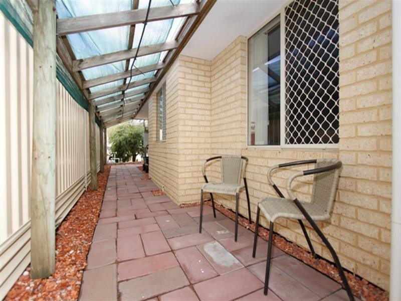 5 Banyo Court, Maddington WA 6109