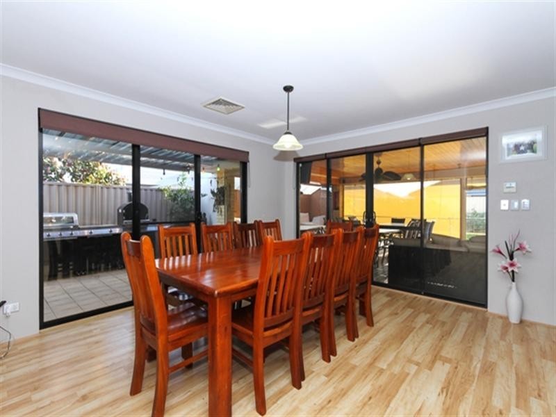 49 Canterbury Trail, Harrisdale WA 6112