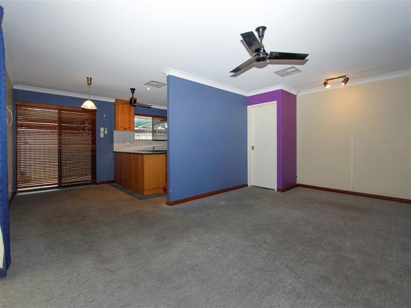 14 Maple Place, Maddington WA 6109