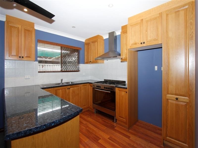 14 Maple Place, Maddington WA 6109