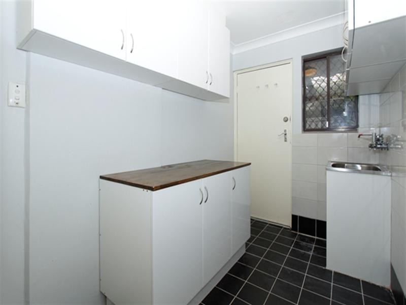 14 Maple Place, Maddington WA 6109