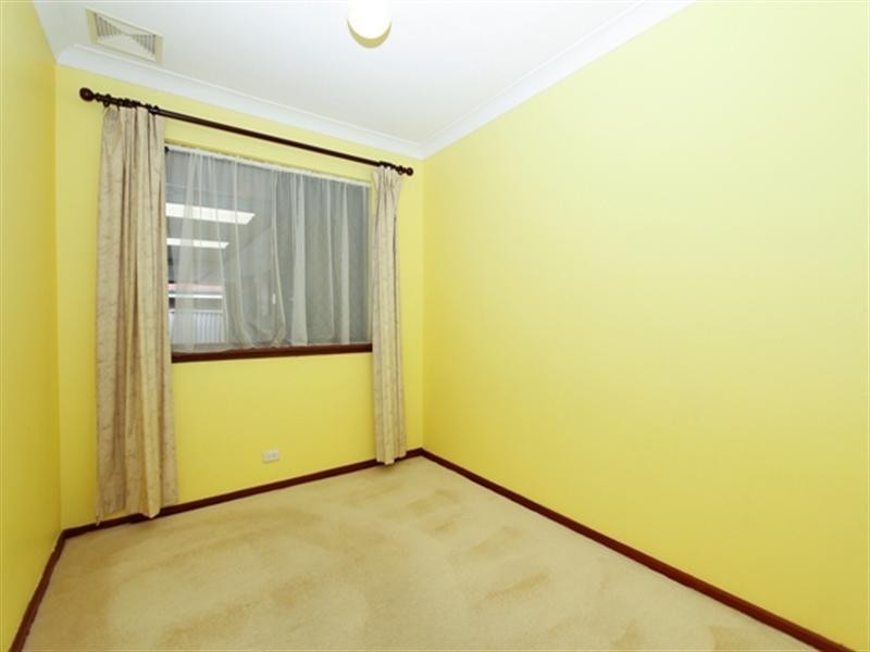 14 Maple Place, Maddington WA 6109