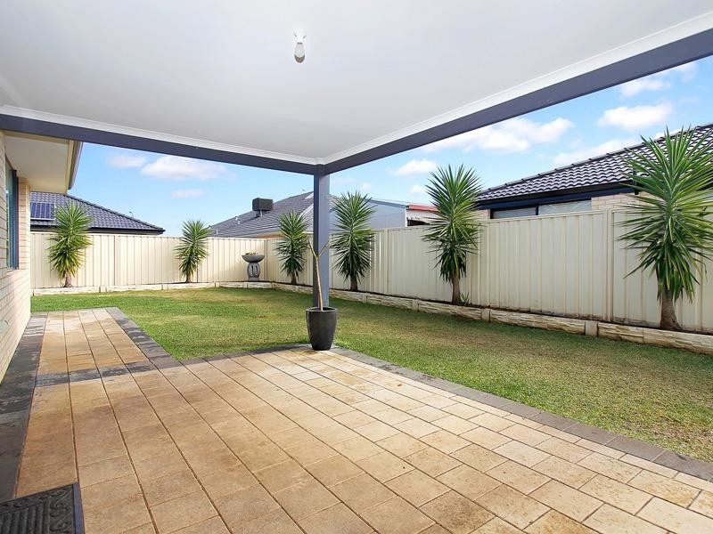 38 Warrida Way, Maddington WA 6109