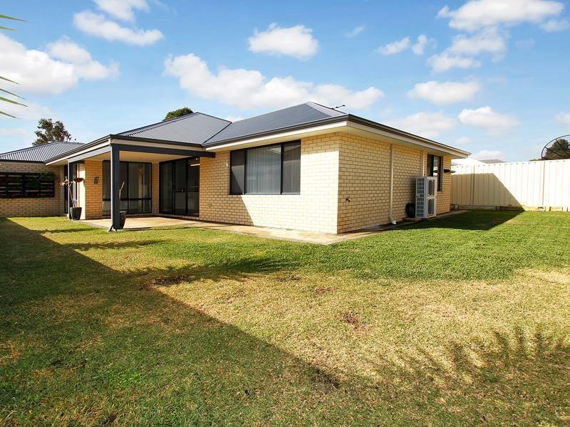 38 Warrida Way, Maddington WA 6109