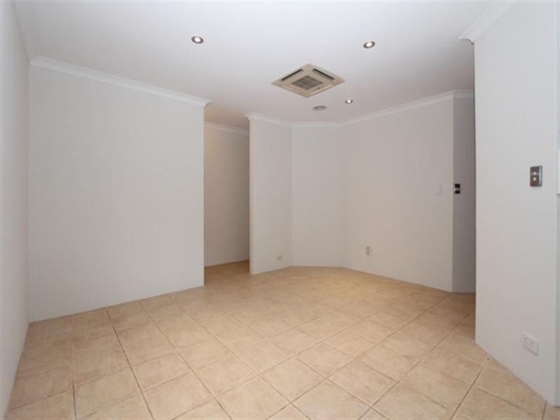 7 Vine Court, Kenwick WA 6107