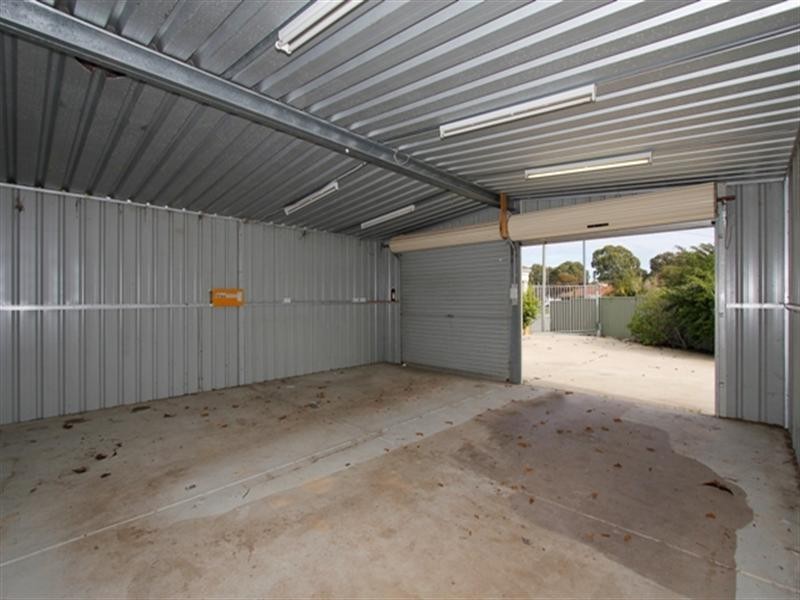 7 Vine Court, Kenwick WA 6107