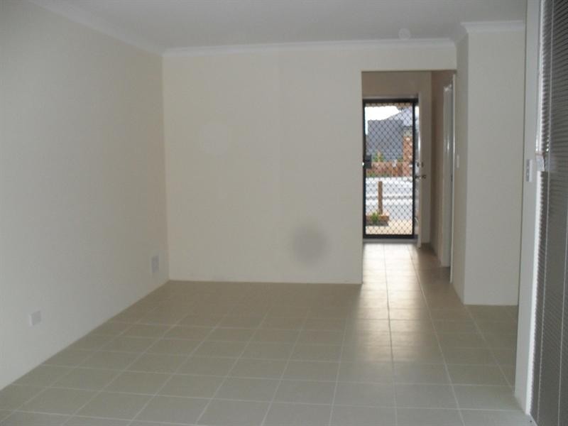 72 Delapre Drive, Ellenbrook WA 6069