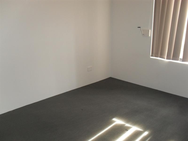 11/102 Westfield Road, Kelmscott WA 6111