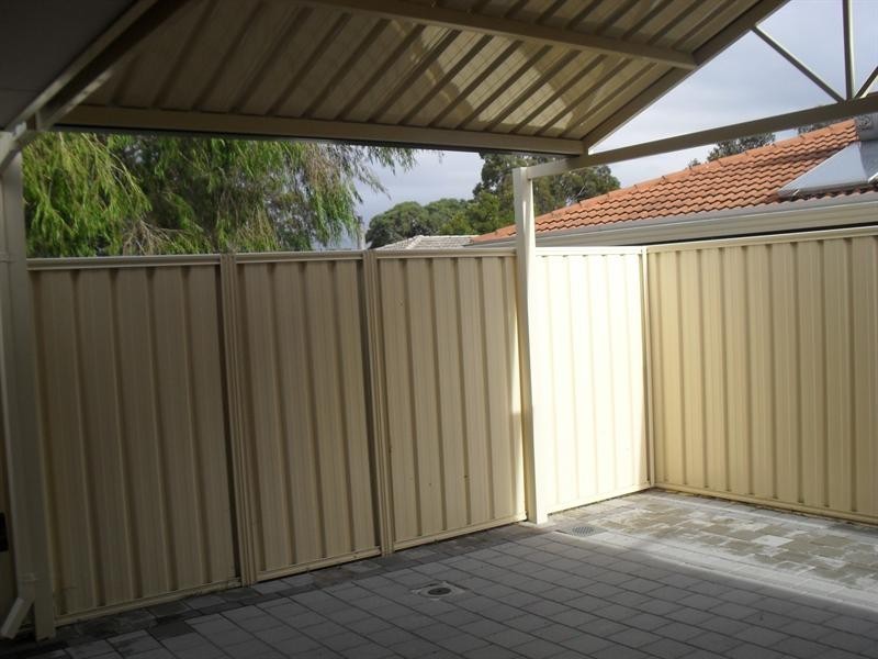 11/102 Westfield Road, Kelmscott WA 6111