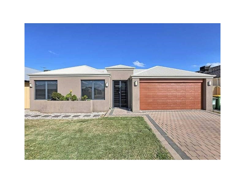 4 Wiroo Way, Byford WA 6122