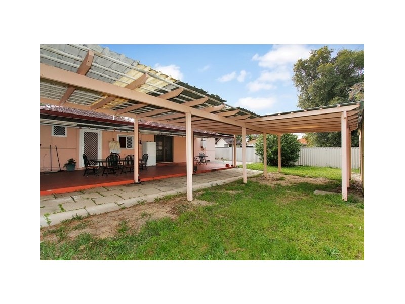 22A Bert Street, Gosnells WA 6110