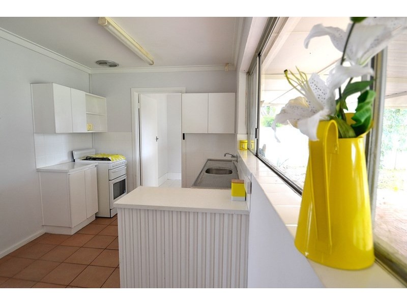 84 James Street, Gosnells WA 6110