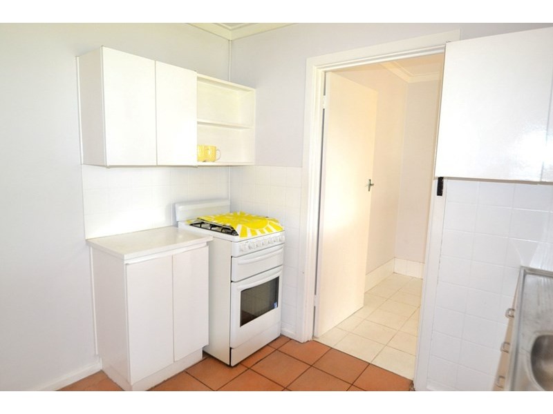 84 James Street, Gosnells WA 6110