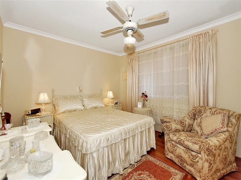 24/24 Southdown Place, Thornlie WA 6108