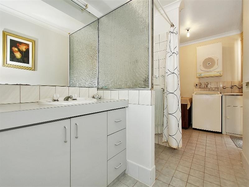 24/24 Southdown Place, Thornlie WA 6108