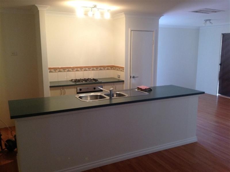 7 Ralphs Street, Seville Grove WA 6112