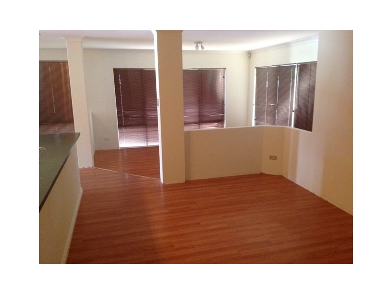 7 Ralphs Street, Seville Grove WA 6112