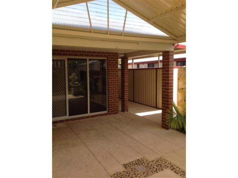 7 Ralphs Street, Seville Grove WA 6112