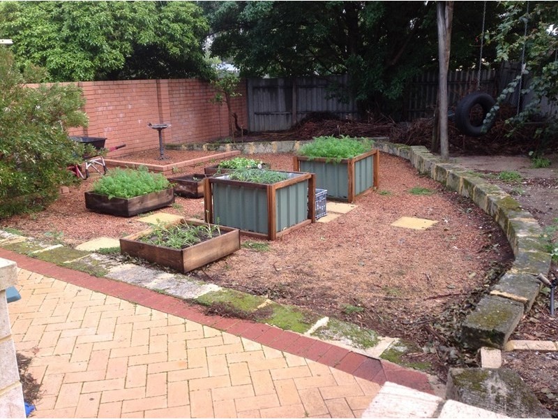 1 Jubilee Road, Forrestfield WA 6058