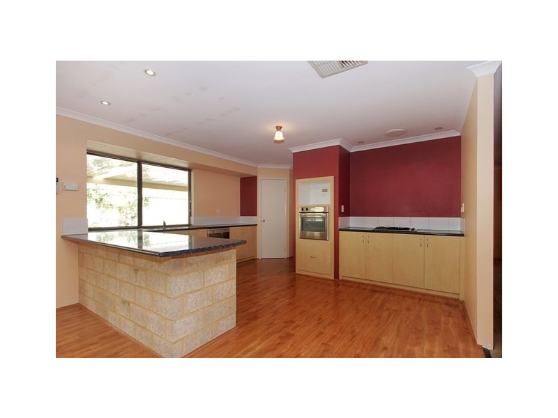 42 Bertram Street, Maddington WA 6109