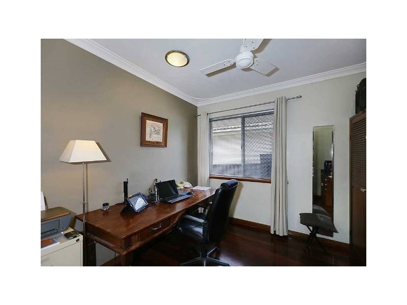 12 Esther Place, Gosnells WA 6110