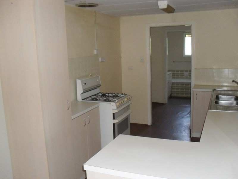 16 Hartley Street, Gosnells WA 6110