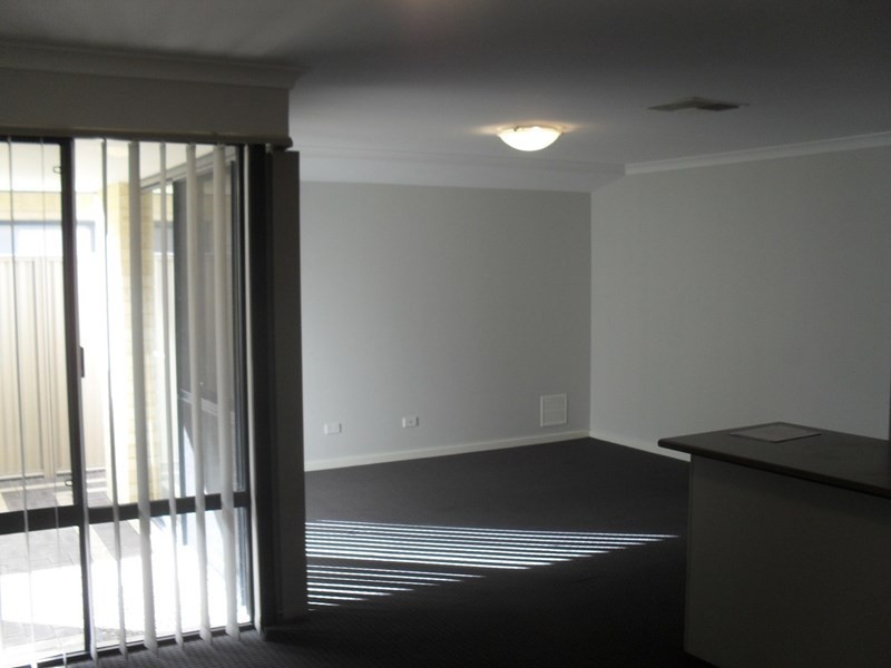 2A Lucida Road, Southern River WA 6110