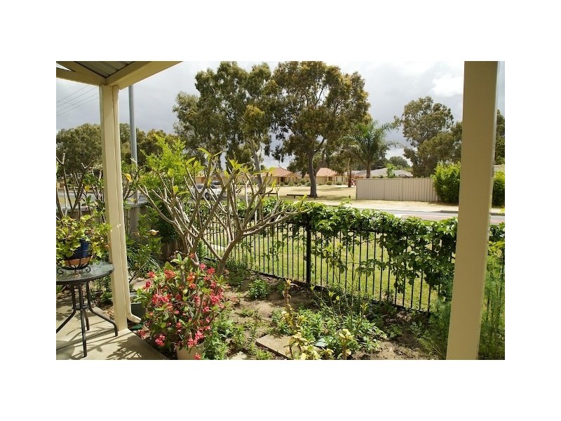 71 Park Road, Kenwick WA 6107