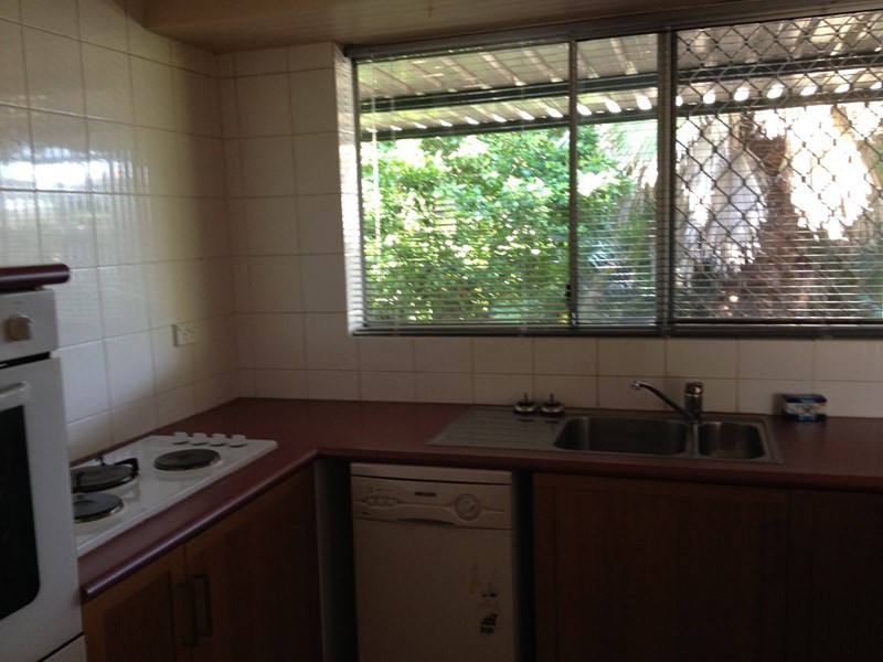 2 Moonstone Place, Gosnells WA 6110