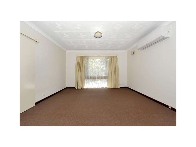 9 Penn Street, Maddington WA 6109