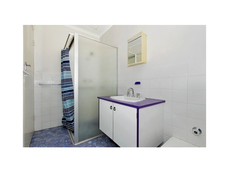 9 Penn Street, Maddington WA 6109