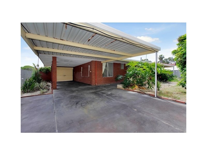 9 Penn Street, Maddington WA 6109