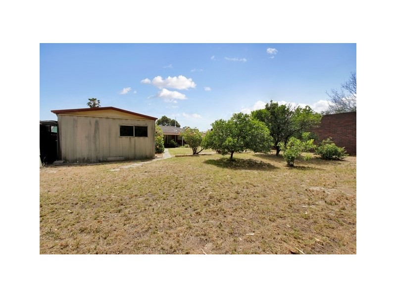 9 Penn Street, Maddington WA 6109