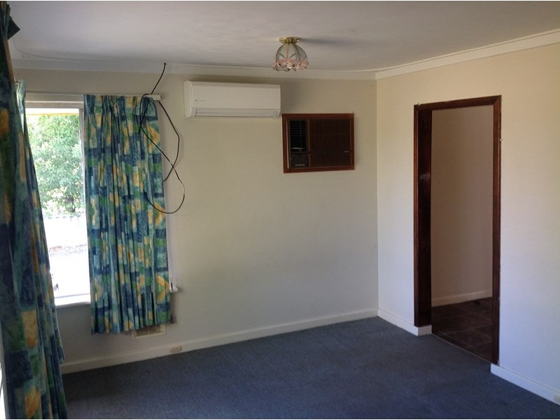 92 Ladywell Street, Beckenham WA 6107