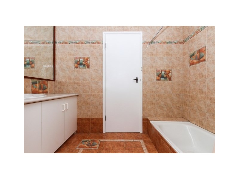 62 Eileen Street, Gosnells WA 6110