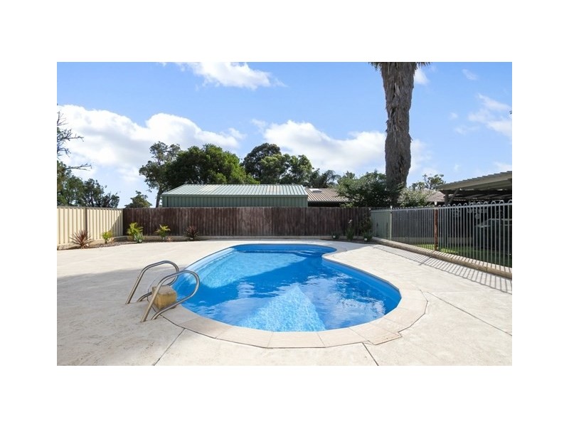 62 Eileen Street, Gosnells WA 6110