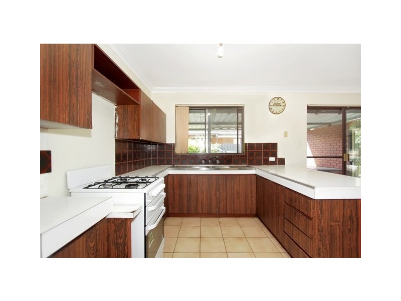 10 Haffner Court, Maddington WA 6109