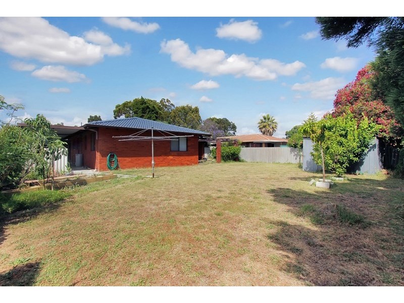 10 Haffner Court, Maddington WA 6109