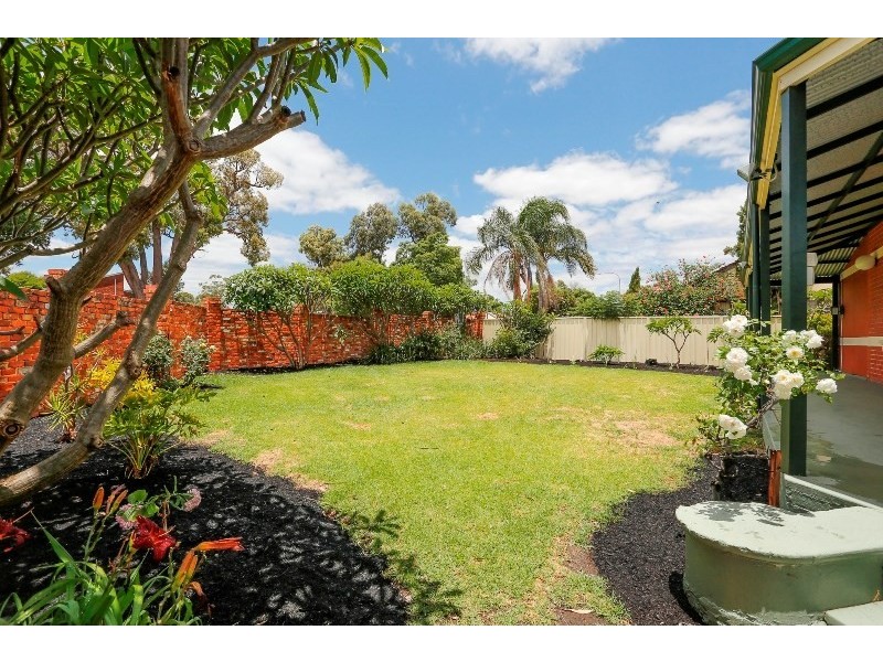 29 Dorothy Street, Gosnells WA 6110