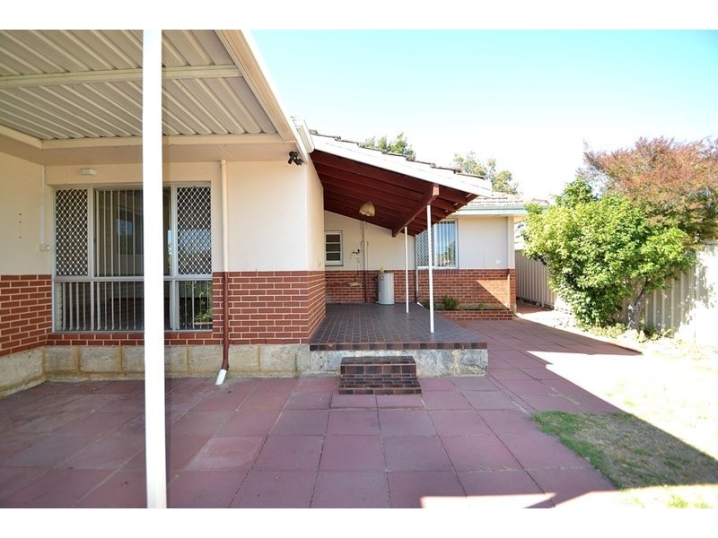 105 Fremantle Road, Gosnells WA 6110