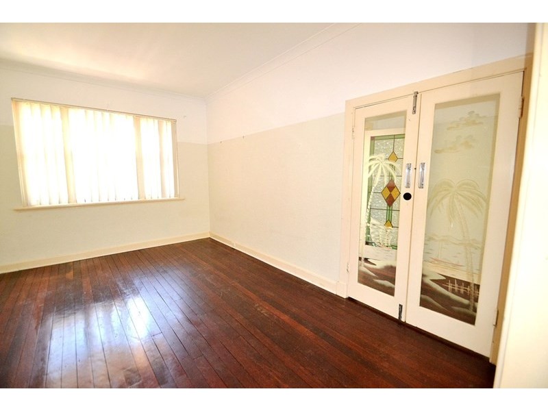 105 Fremantle Road, Gosnells WA 6110