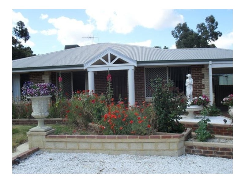 127 Kenwick Road, Kenwick WA 6107
