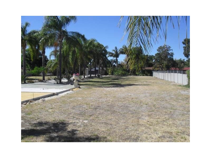 127 Kenwick Road, Kenwick WA 6107