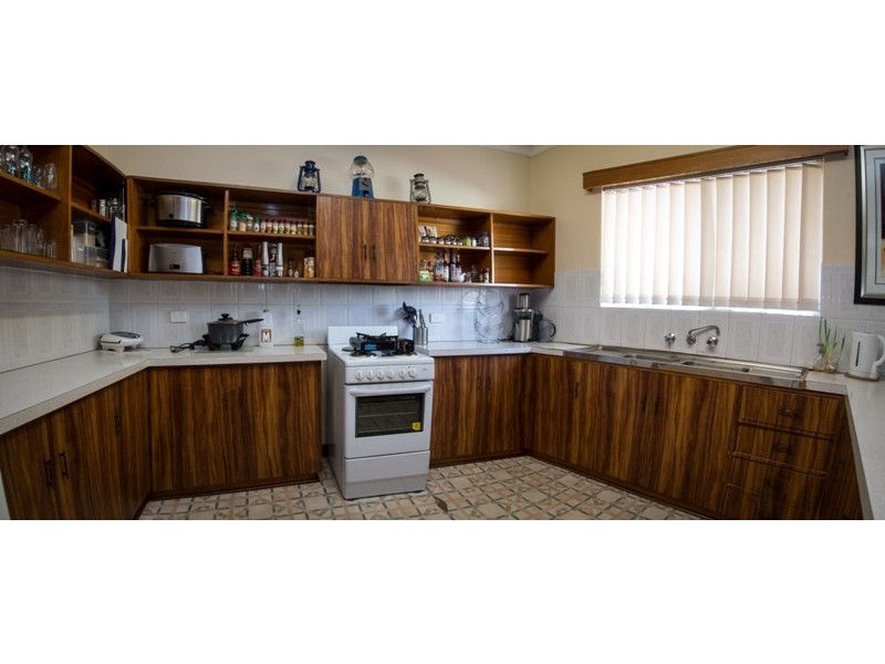 9 Kenmare Avenue, Thornlie WA 6108