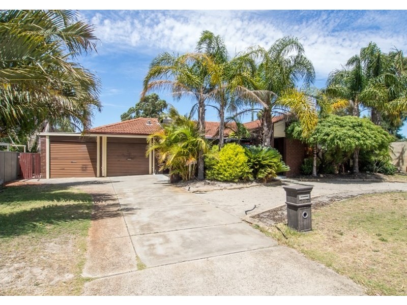 20 Huxley Court, Camillo WA 6111