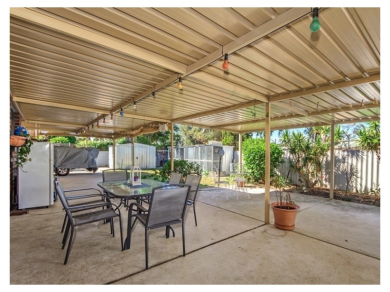 7 Montrose Circle, Camillo WA 6111
